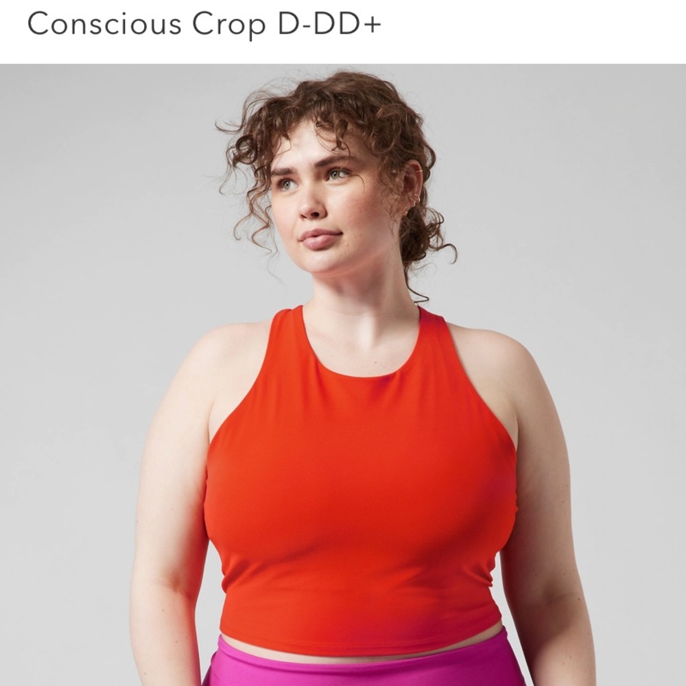 Athleta Conscious Crop Bra D-DD in size L